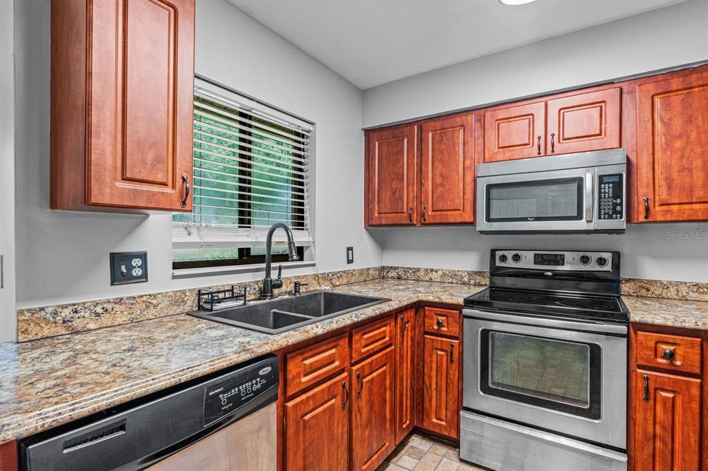 54 WHITE HALL DRIVE, PALM COAST, FL — photo 5 of 30