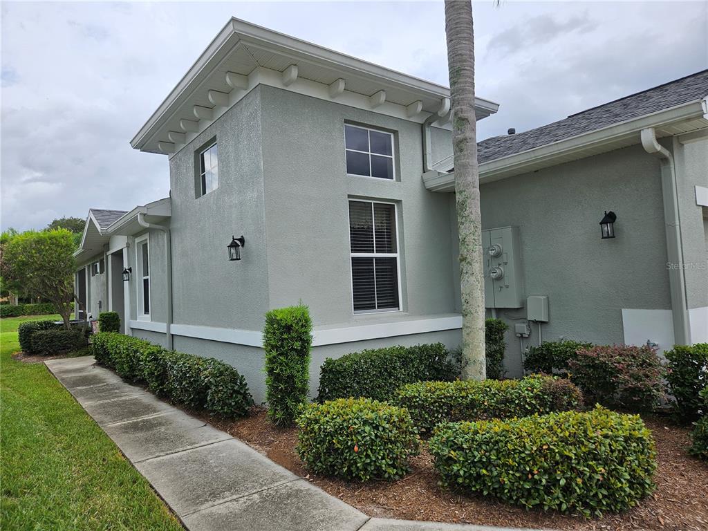 1215 LYNDHURST GREENS DRIVE UNIT .000, SUN CITY CENTER, FL — photo 2 of 30
