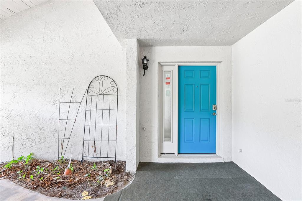1202 11TH CIRCLE SE, LARGO, FL — photo 2 of 29