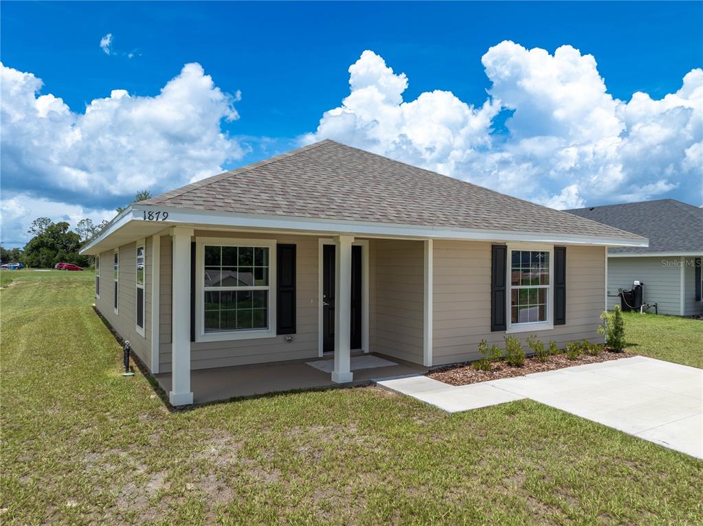 1879 N ROBERTS TRAIL