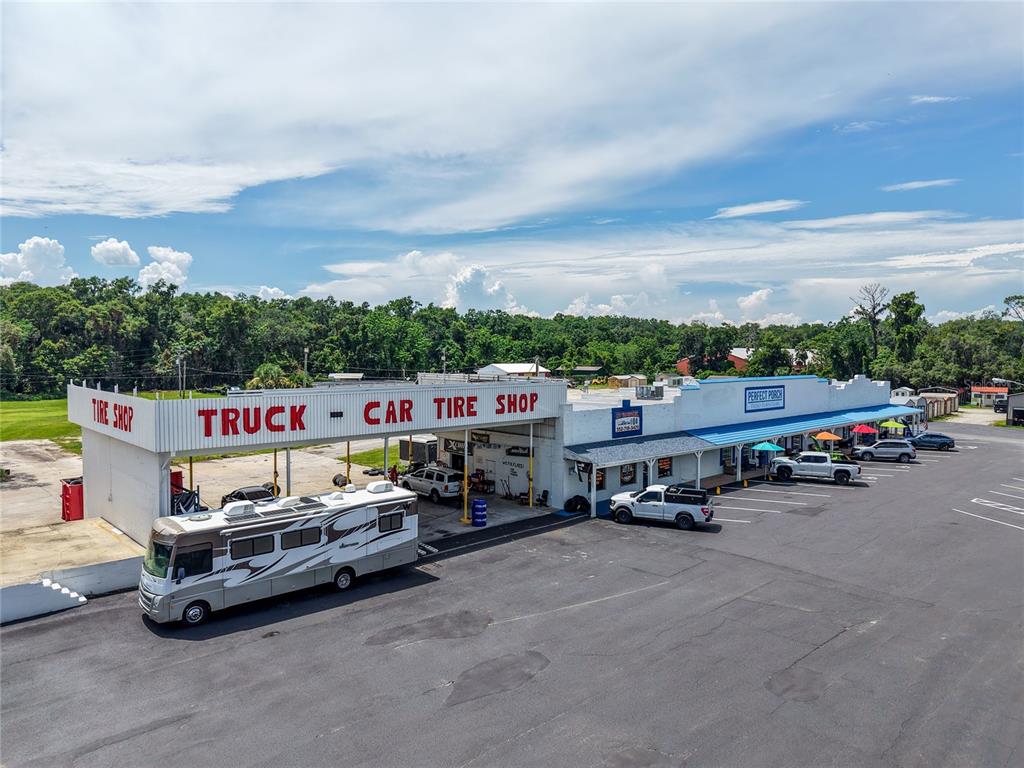 2520 US HIGHWAY 441/27