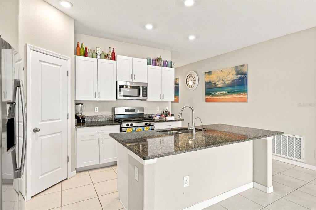 10358 SHADY PRESERVE DRIVE, RIVERVIEW, FL — photo 5 of 30