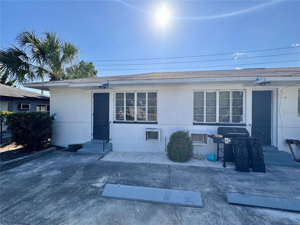 2318 4TH STREET S UNIT 5