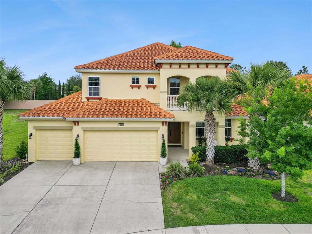 4023 OAKRISE LOOP
