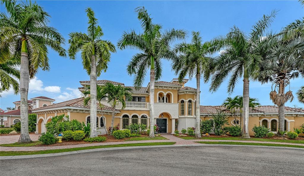 1630 ASSISI DRIVE UNIT 18