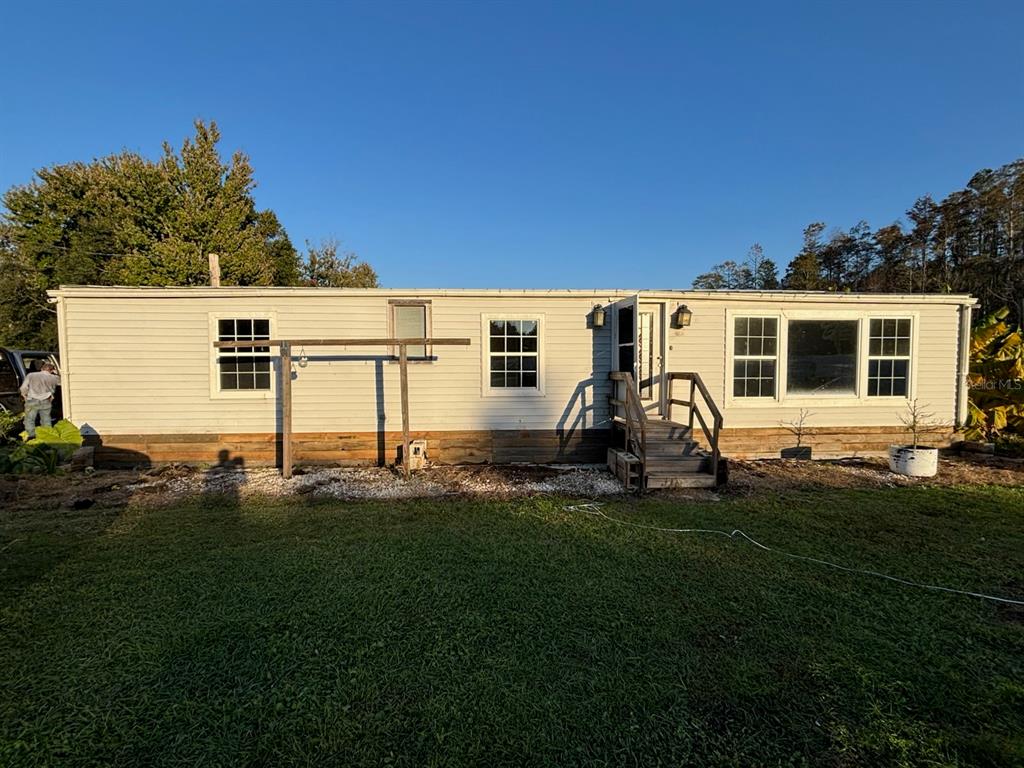 206 COUNTRY WORLD DRIVE E