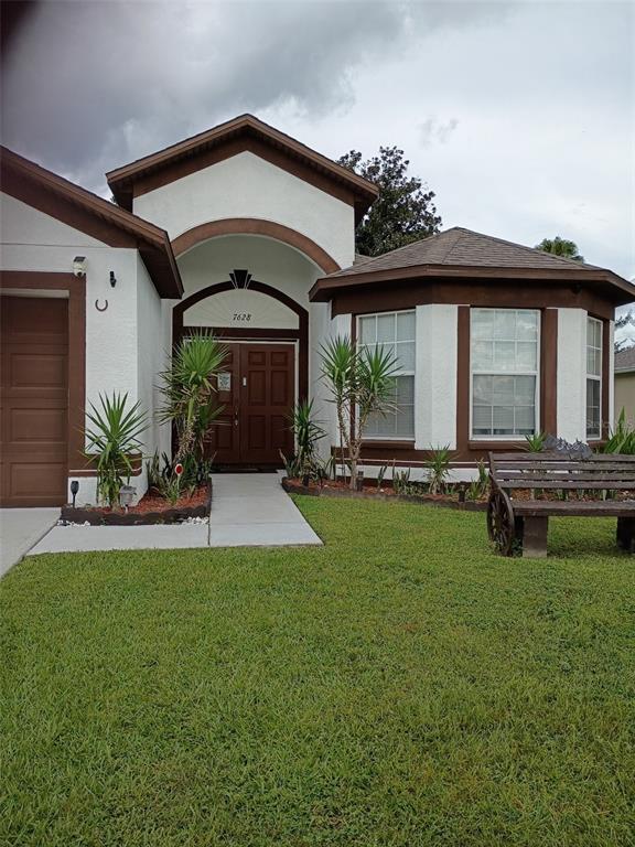 7628 WEEHAWKEN DRIVE, ZEPHYRHILLS, FL — photo 4 of 41
