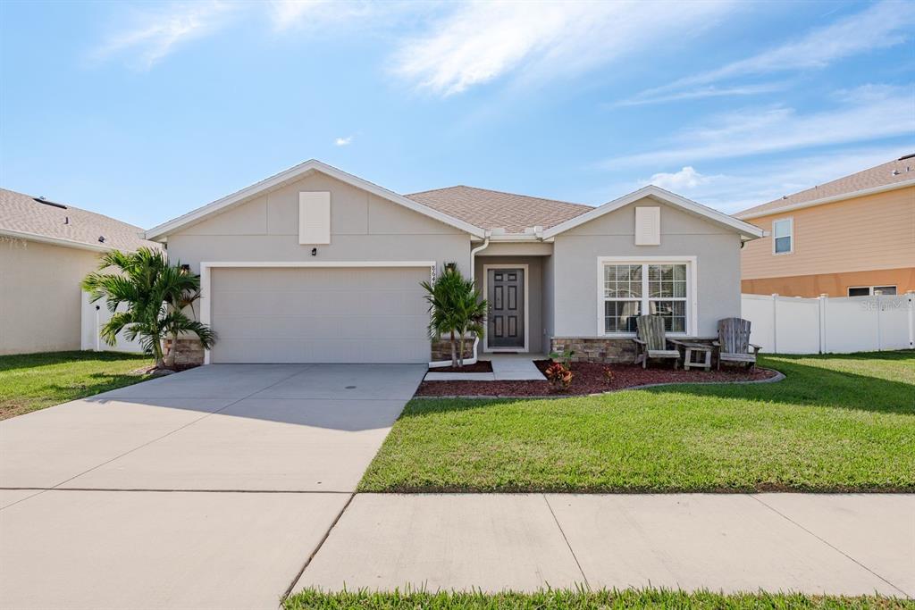 8648 PRAIRIE CREEK DRIVE