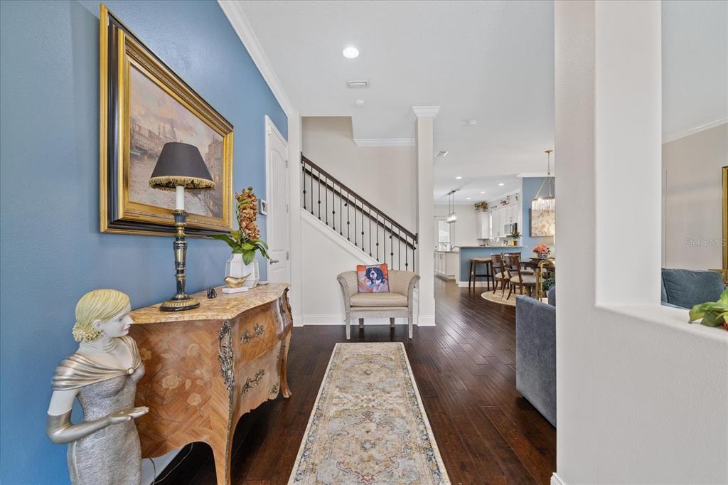 2712 W GRAY STREET, TAMPA, FL — photo 3 of 30