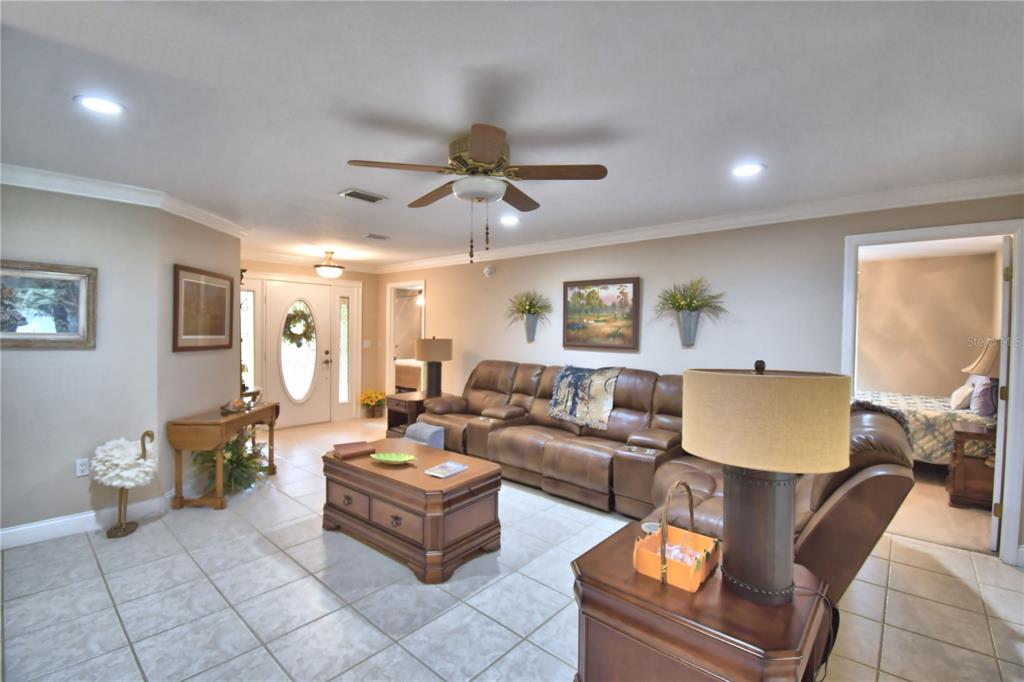 2391 S LAKE REEDY BOULEVARD, FROSTPROOF, FL — photo 3 of 99