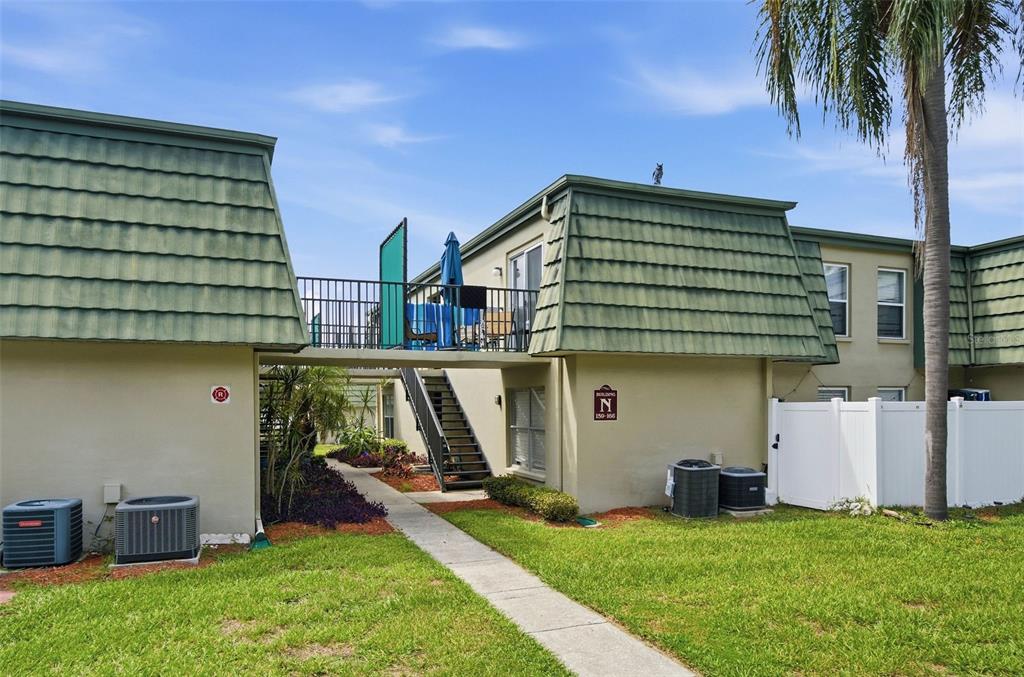 1799 N HIGHLAND AVENUE UNIT 163