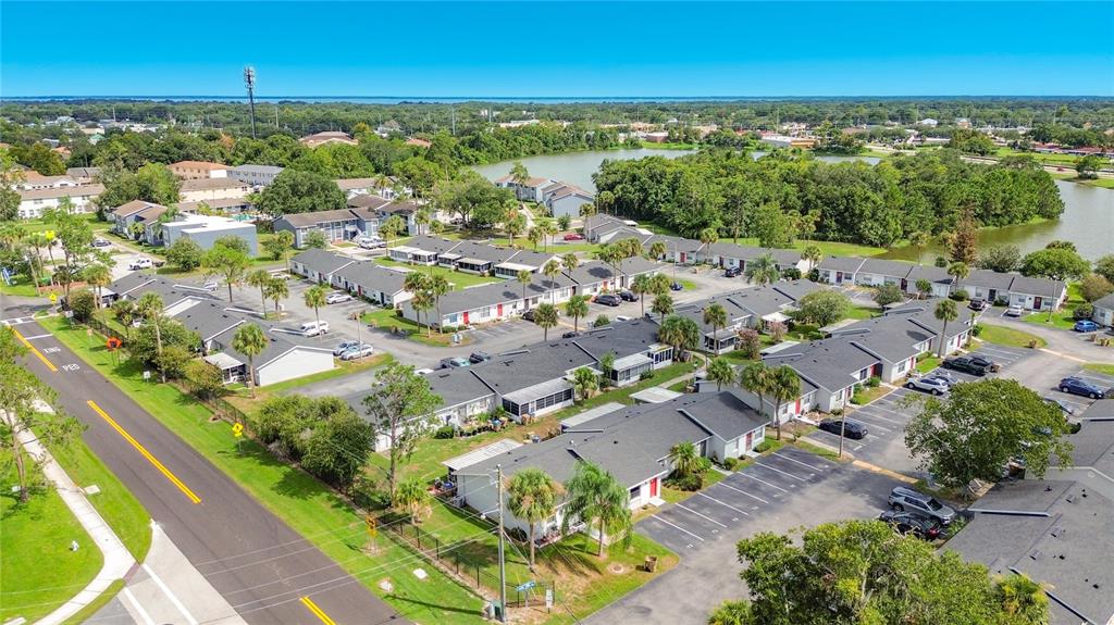 74 LAKE VILLA WAY, KISSIMMEE, FL — photo 5 of 29