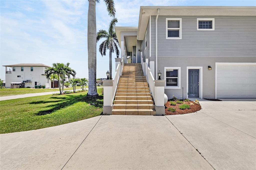 24221 CAPTAIN KIDD BOULEVARD, PUNTA GORDA, FL — photo 4 of 30