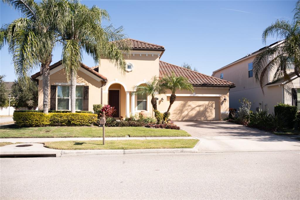 9047 REFLECTION POINTE DRIVE