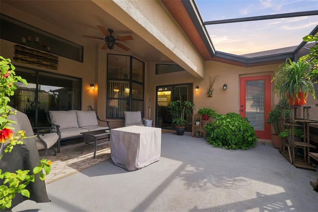 9324 CREEKSIDE COURT, HUDSON, FL — photo 3 of 30