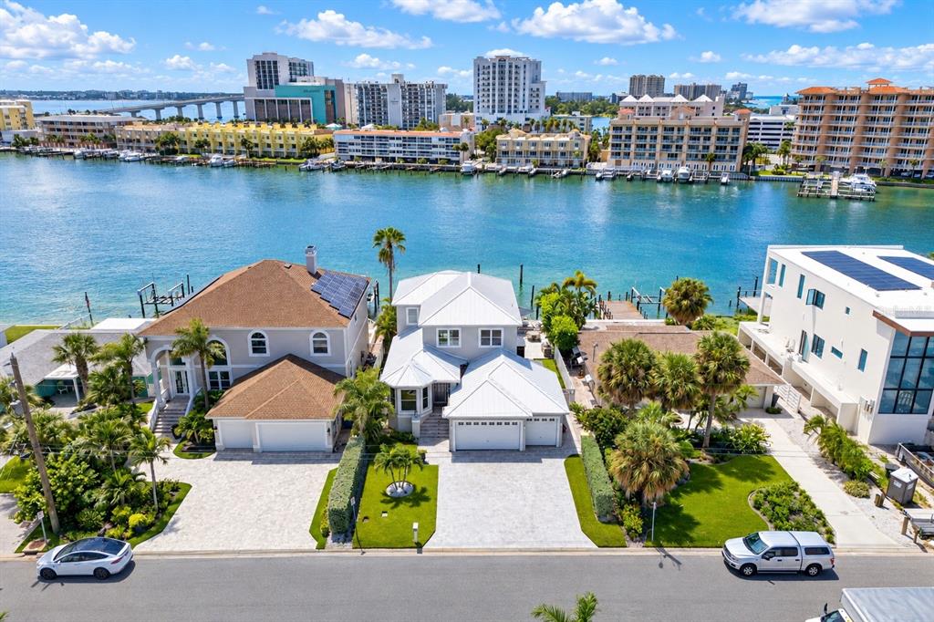 141 BAYSIDE DRIVE, CLEARWATER, FL — photo 4 of 30