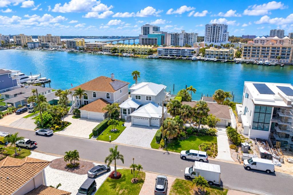 141 BAYSIDE DRIVE, CLEARWATER, FL — photo 5 of 30