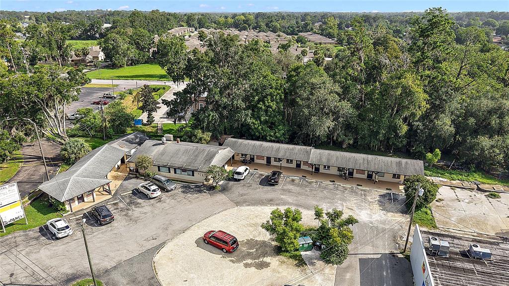 5035 SE ABSHIER BOULEVARD UNIT A