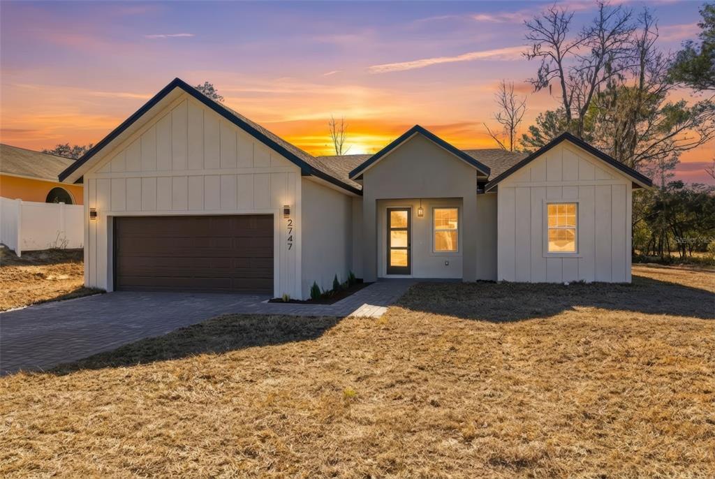 2747 SW 161ST LOOP