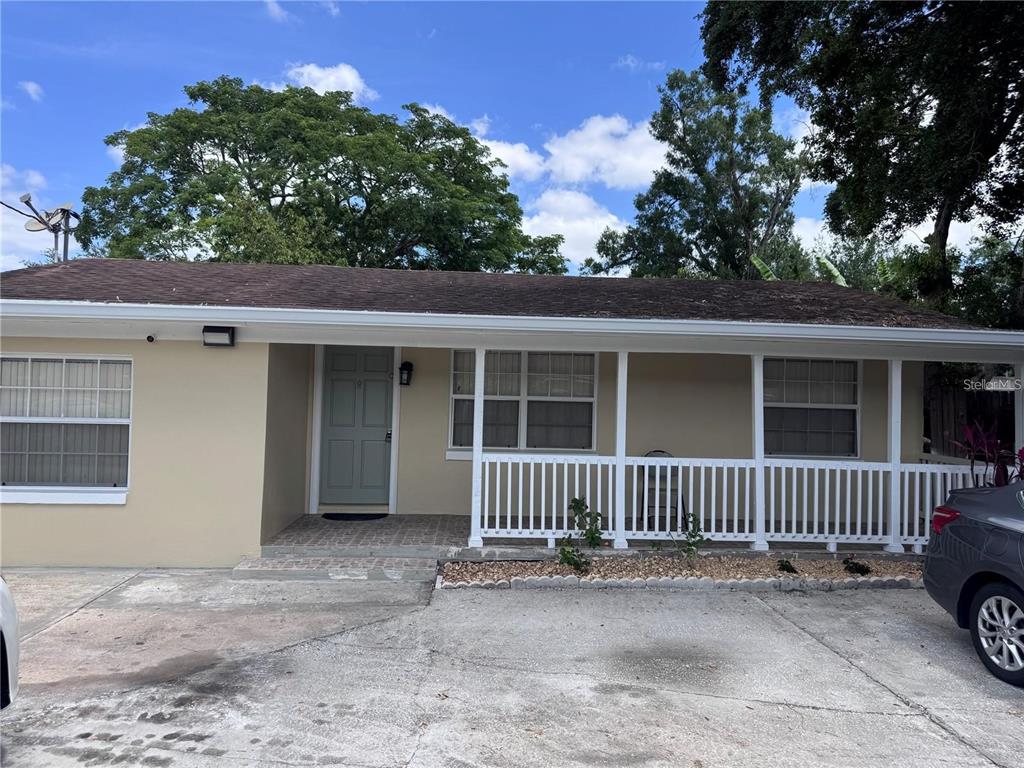 613 CAROL TER UNIT Main