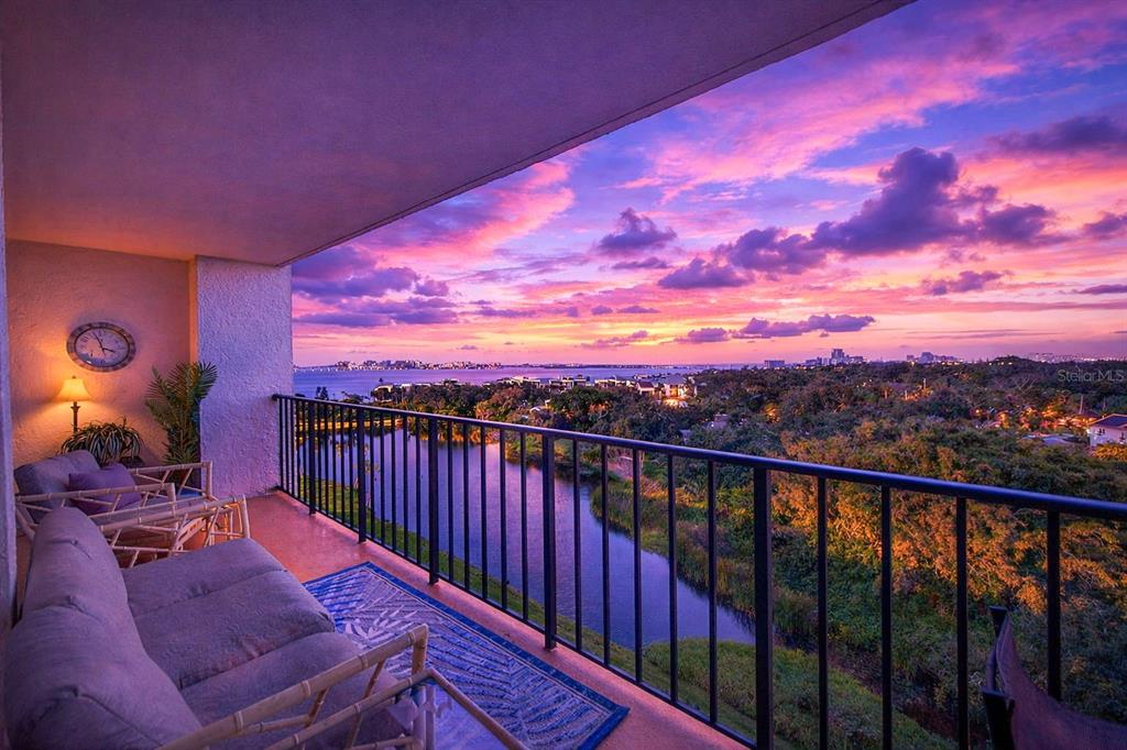 220 BELLEVIEW BOULEVARD UNIT 804