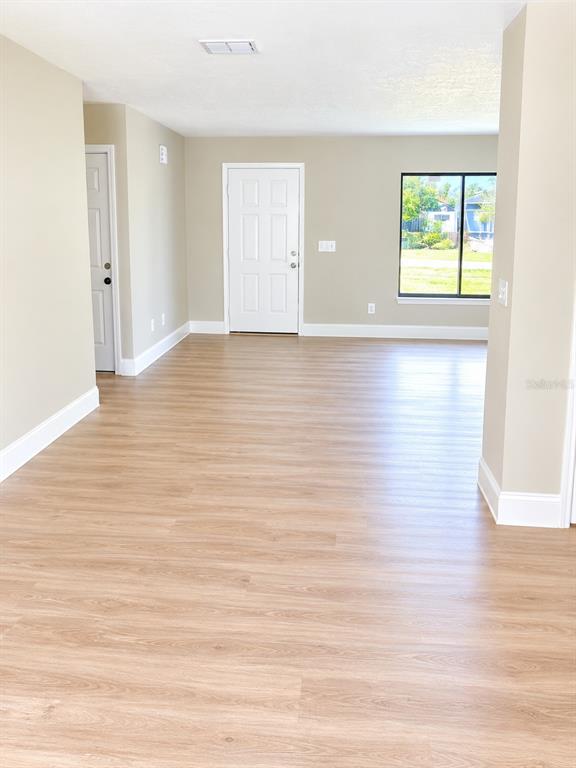 1845 PORTVIEW AVENUE, DELTONA, FL — photo 3 of 6