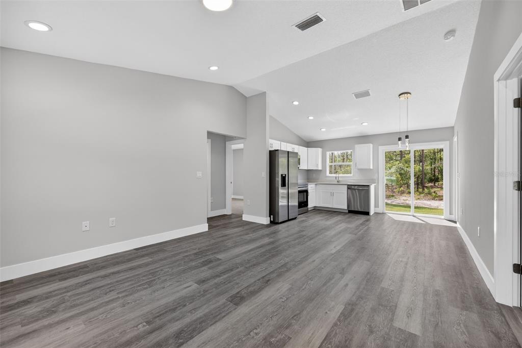 1069 SW SANDS POINT AVENUE, DUNNELLON, FL — photo 5 of 30