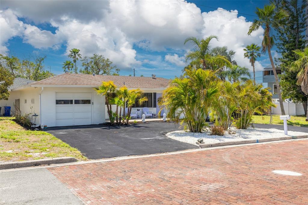 225 CEVERA DRIVE