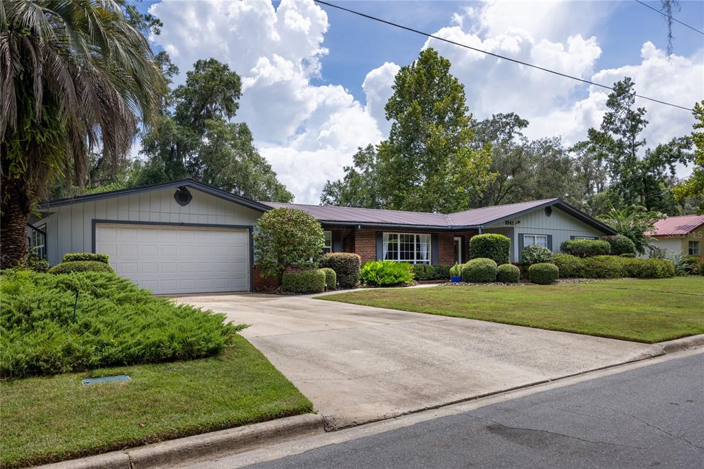 3901 NW 35TH PLACE