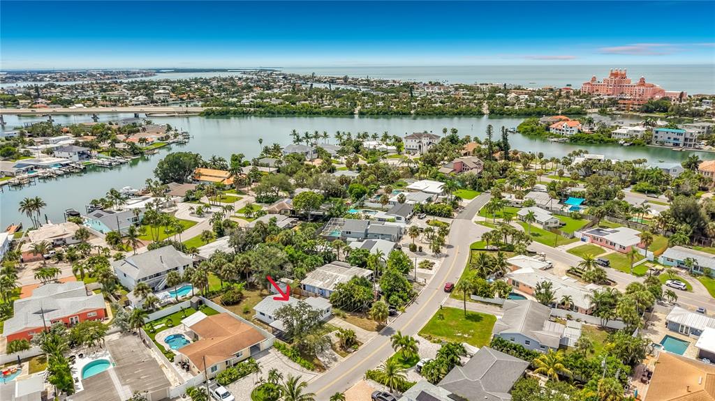 355 39TH AVENUE, ST PETE BEACH, FL — photo 2 of 30