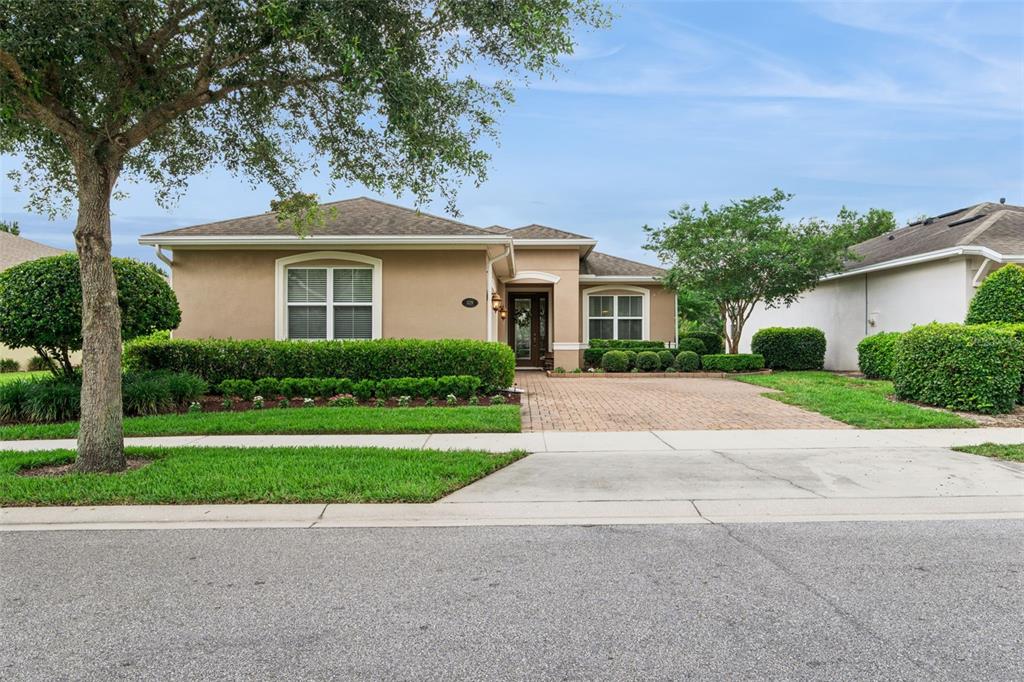 1129 GARDENSHIRE LANE