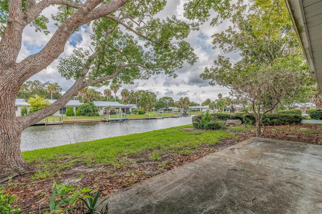11255 W BAYSHORE UNIT 81, CRYSTAL RIVER, FL — photo 5 of 24