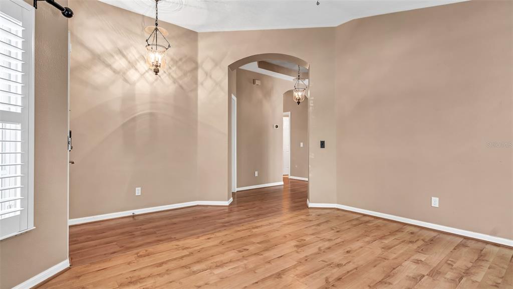 9918 HARTWELL BRIDGE CIRCLE, TAMPA, FL — photo 5 of 30