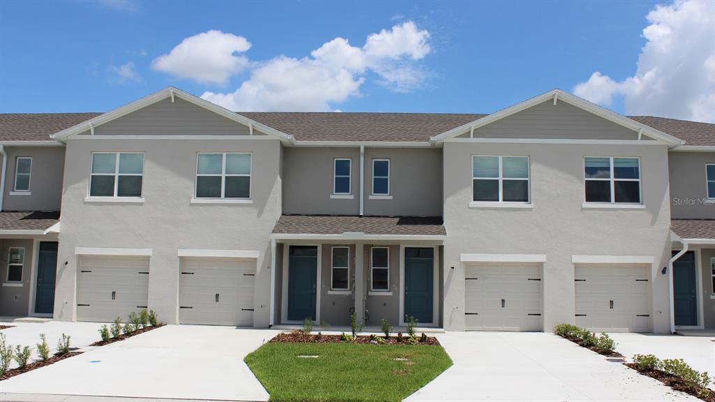 4353 BUTTERSCOTCH CIRCLE
