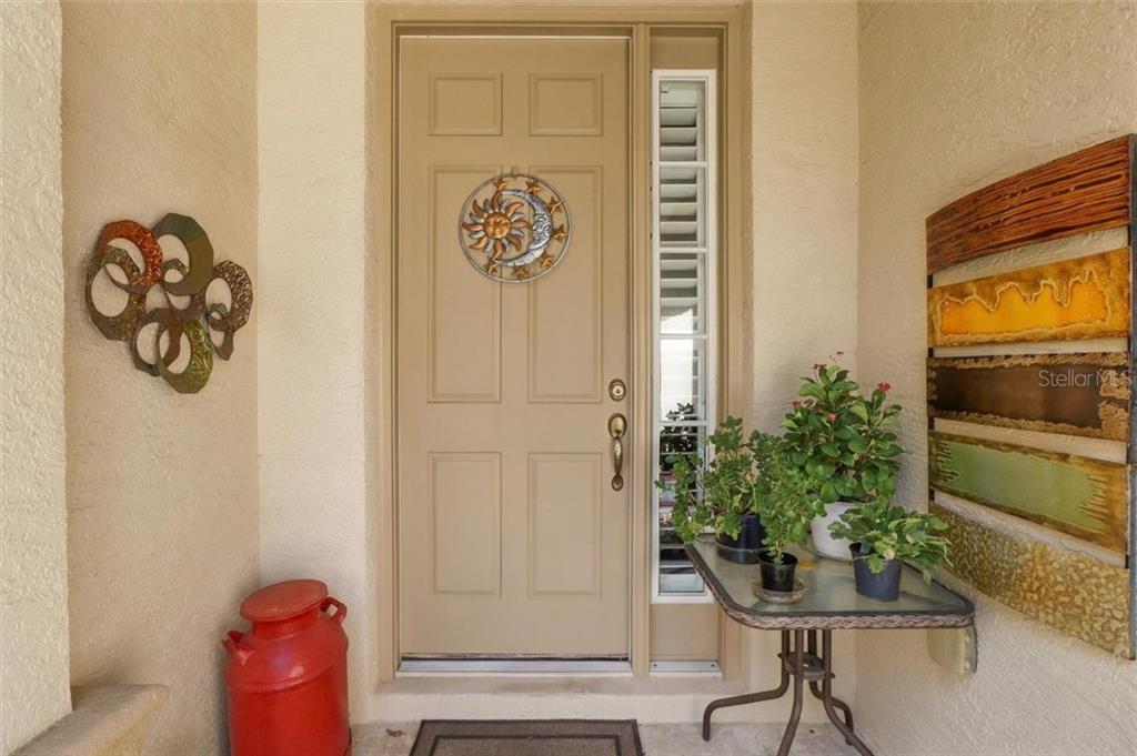 1708 W Spring Meadow LOOP, LECANTO, FL — photo 2 of 30