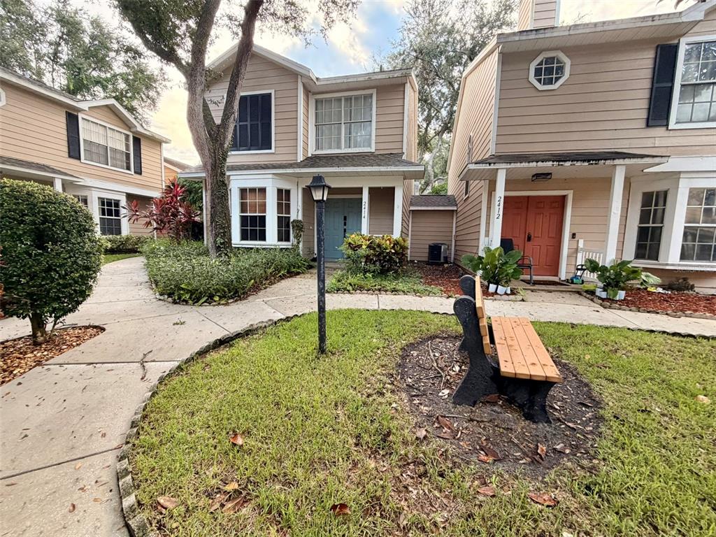 2416 HOUNDS TRAIL, PALM HARBOR, FL — photo 4 of 27