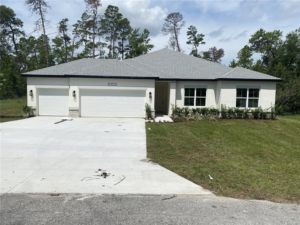 4 BELLIS COURT
