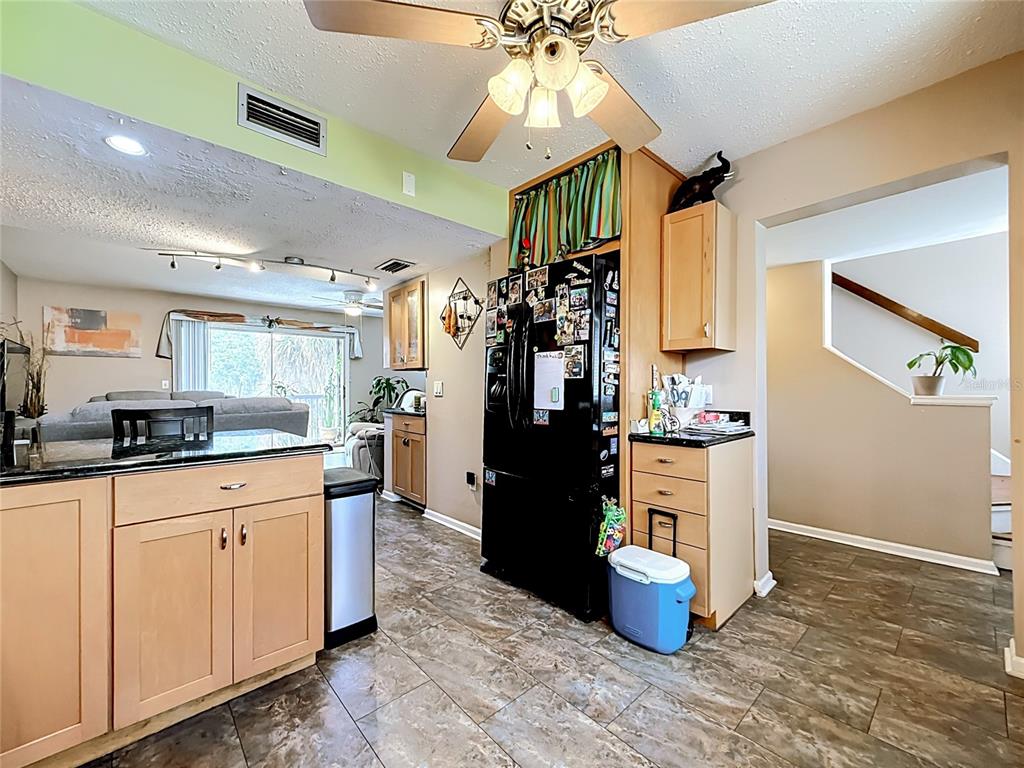 6305 NEWTOWN CIRCLE UNIT 5B4, TAMPA, FL — photo 5 of 30