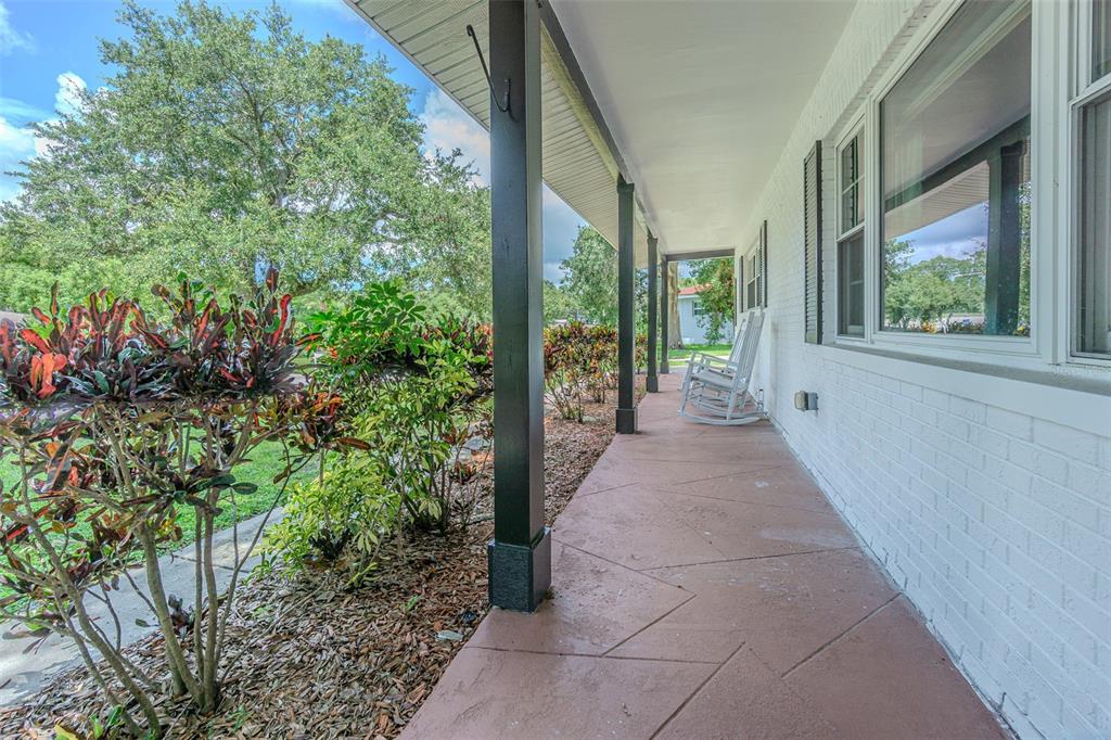 863 BAY BREEZE TERRACE, LARGO, FL — photo 5 of 30