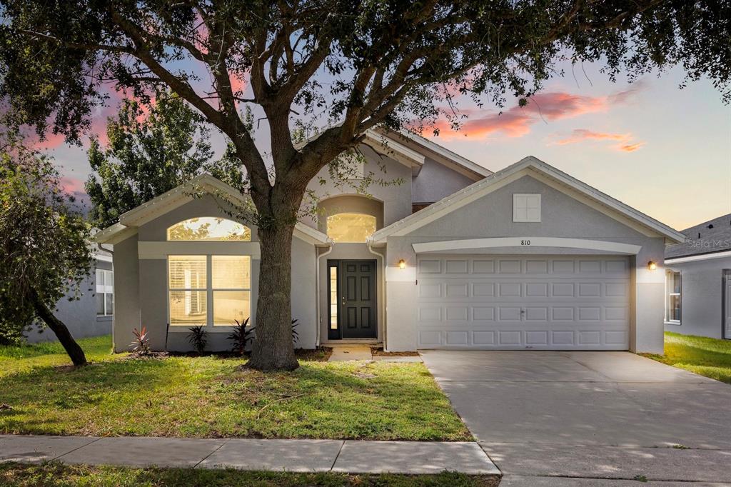 810 MCINNIS COURT