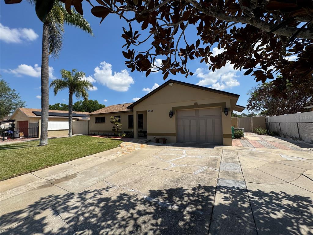 1833 MATTERHORN DRIVE