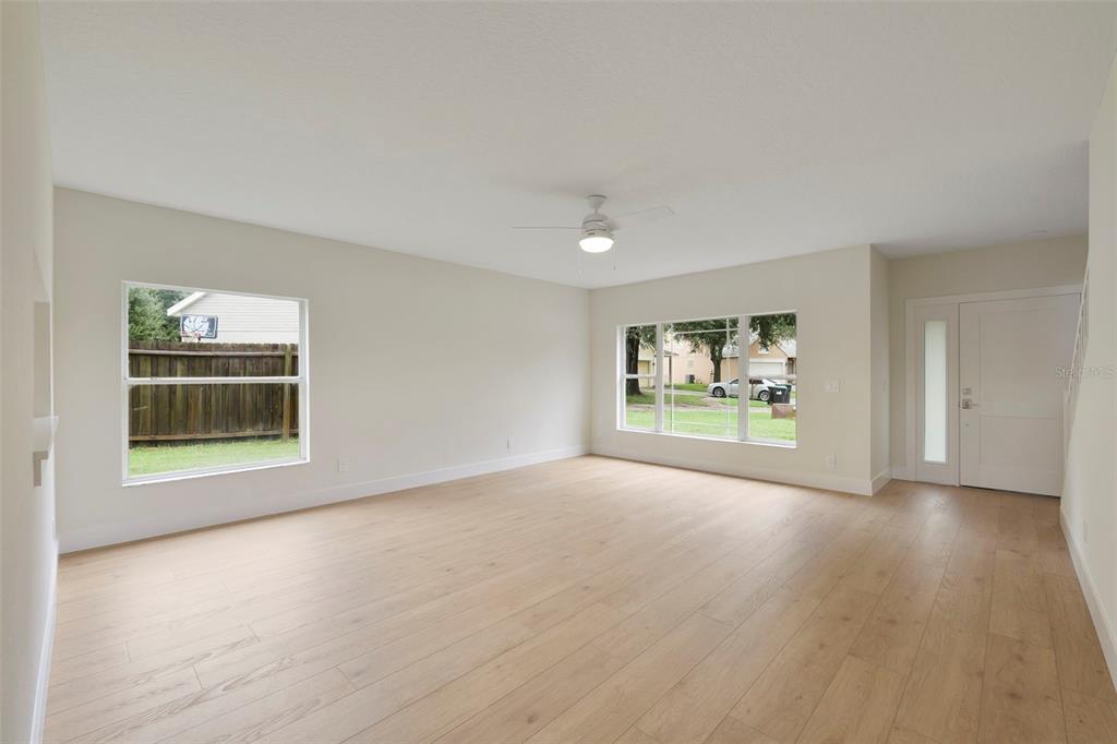 4336 WILLOWCREST COURT, ORLANDO, FL — photo 5 of 36