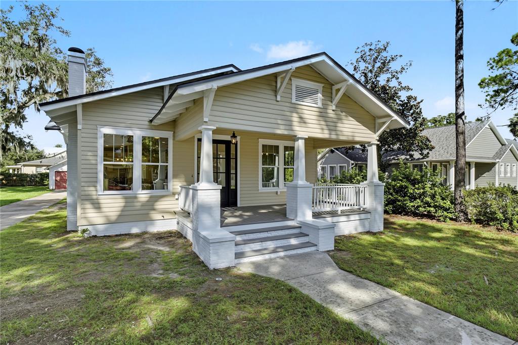 206 N HIGHLAND AVENUE