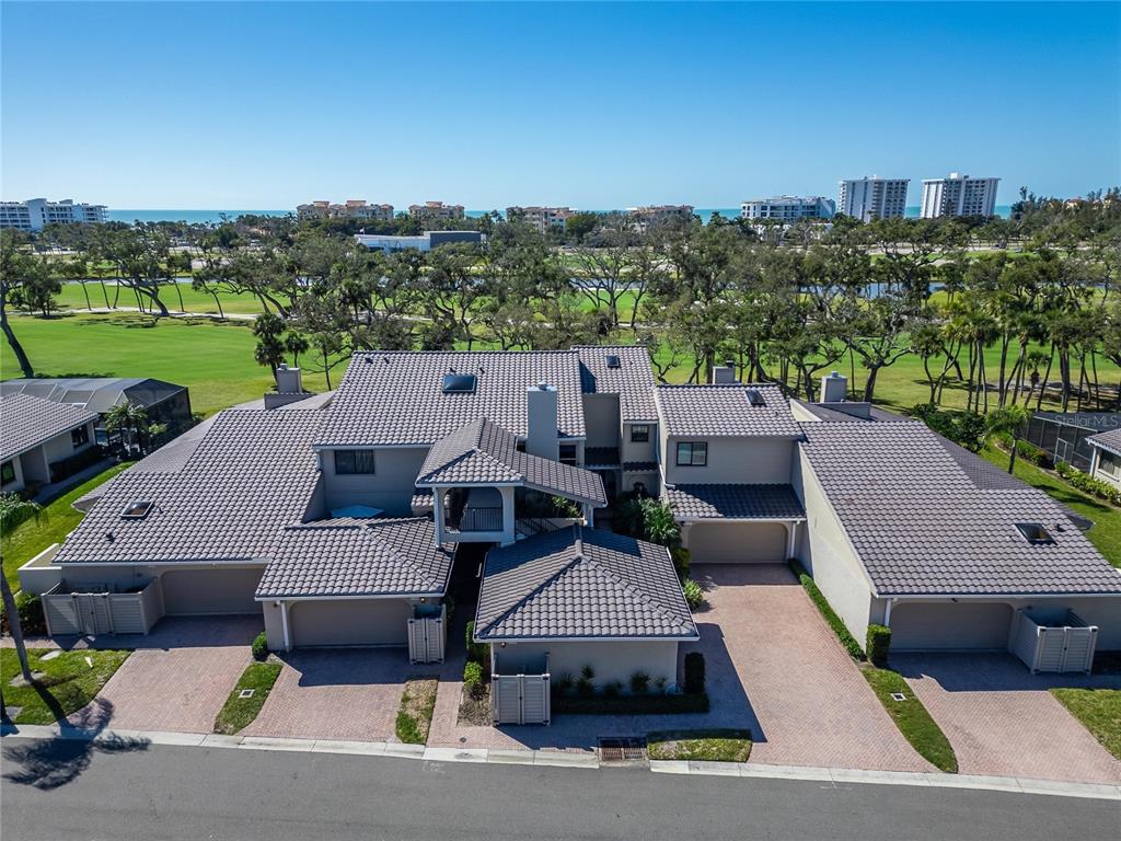 2155 HARBOURSIDE DRIVE UNIT 804