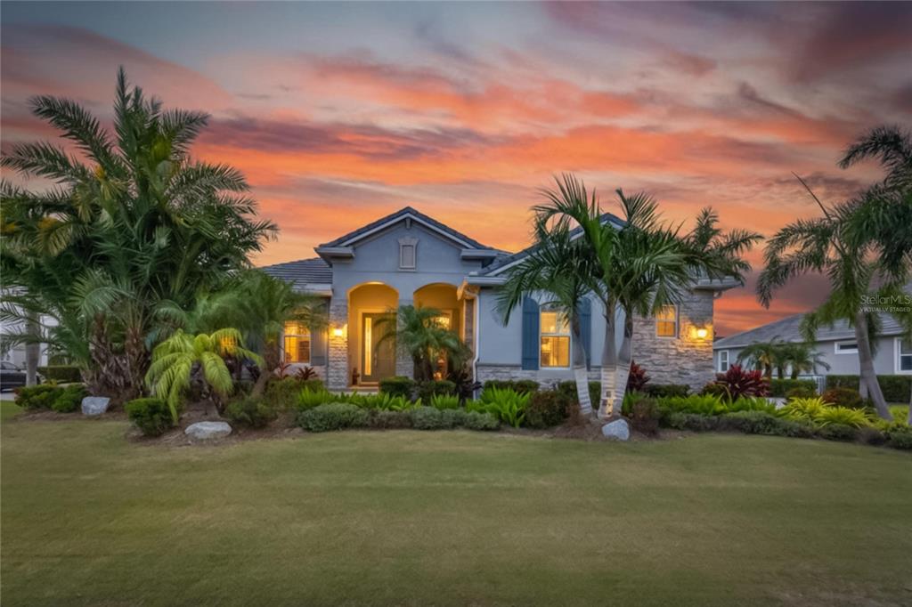 851 MANNS HARBOR DRIVE