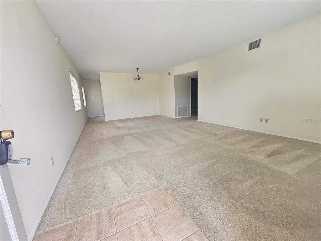 2070 WORLD PARKWAY BOULEVARD UNIT 22, CLEARWATER, FL — photo 5 of 30