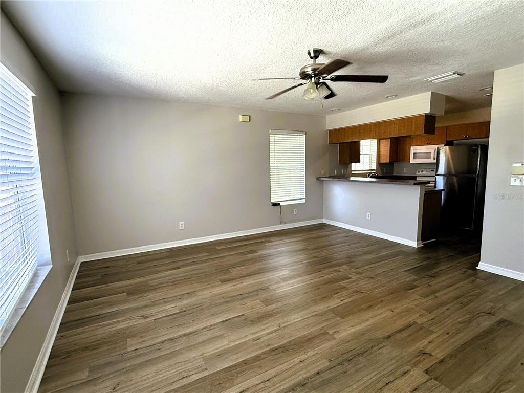 655 3RD AVENUE N UNIT D, SAFETY HARBOR, FL — photo 4 of 15