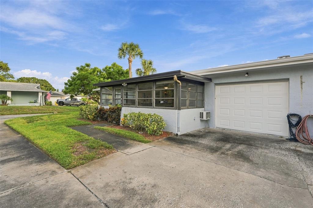 1619 WHITHORN PLACE UNIT B, PALM HARBOR, FL — photo 4 of 60