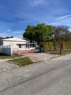 312 MILAKEE AVENUE