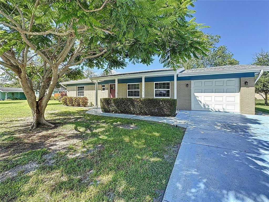 1843 SANDRA BOULEVARD